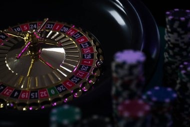 sambeltoto mobile app showing live baccarat table on Android phone screen